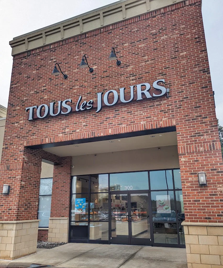 TOUS Les JOURS - Holly Springs